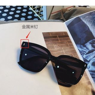 Kính râm đính đá phong cách Hàn Quốc mới 2026 dành cho nam, kính râm phân cực thời thượng dành cho nữ, kính chống nắng dự tiệc mới, màu đen.