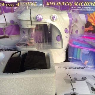 MÁY KHÂU MINI CHO CÁC CHỊ EM SIÊU TIỆN ÍCH