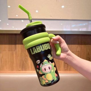 LY GIỮ NHIỆT KHÁC TÊN LABUBU 700ML CÓ TAY CẦM (T40)