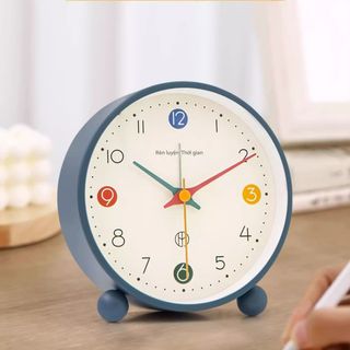 Đồng Hồ Báo Thức Kim Trôi HoneyTime Phong Cách Hoạt Hình Dễ Thương TT17