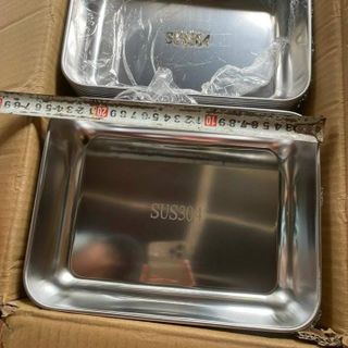 KHAY HỘP INOX LỚN 304 CHỮ NHẬT CÓ NẮP ĐẬY KÍN KHÔNG SỢ BỊ ĐỔ