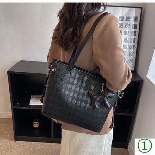 Túi xách nữ , túi đeo chéo ,công sở in ô hai quai xách kèm tag cún M504