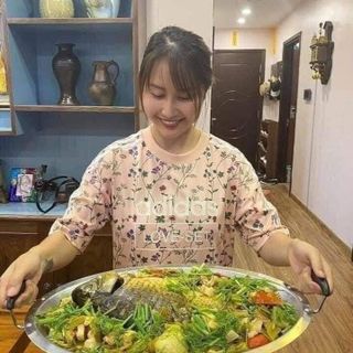 KHAY OM CÁ CHÉP HÌNH BẦU DỤC,THÀNH CAO VÀ SÂU