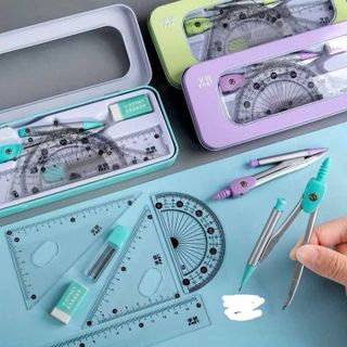 BỘ ĐỒ DÙNG HỌC TẬP 7 CHI TIẾT CHO BÉ HỌC HÌNH HỌC, COMPA, EKE, THƯỚC KẺ FULL BOX