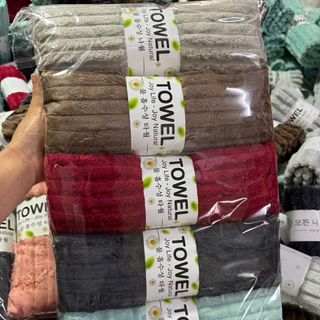 Khăn Tắm, Khăn Lau Đầu Lông Cừu Họa Tiết Chân Chấm KT 50*100cm
