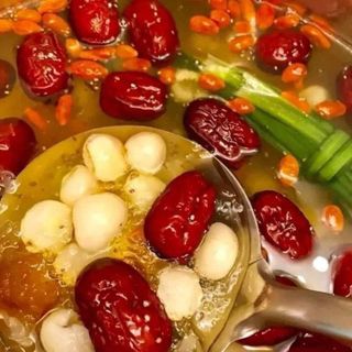 TÁO ĐỎ TÂN CƯƠNG GÓI 800GR