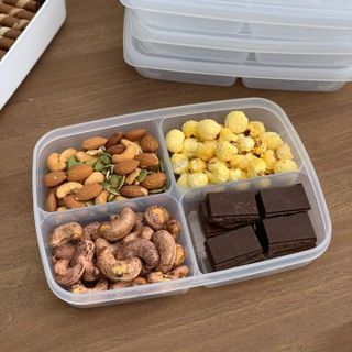HỘP CHIA 4 NGĂN ĐỰNG THỰC PHẨM