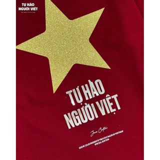 (GIAO NGAY)ÁO THUN CỜ ĐỎ SAO VÀNG TỰ HÀO NGƯỜI VIỆT YÊU NƯỚC NỒNG NÀN, FORM SUÔNG COTTON TUTO5 CLASSIC ATVN02