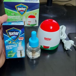 MÁY ĐUỔI MUỖI KÈM TINH DẦU