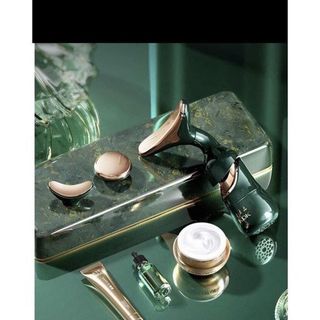 MÁY MASSAGE NÂNG CƠ MẶT 3IN1