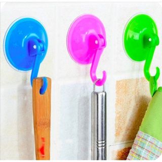 MÓC NHỰA TREO ĐỒ TREO QUẦN ÁO VẬT DỤNG CÓ HÚT CHÂN KHÔNG TIỆN ÍCH