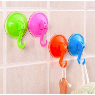 MÓC NHỰA TREO ĐỒ TREO QUẦN ÁO VẬT DỤNG CÓ HÚT CHÂN KHÔNG TIỆN ÍCH
