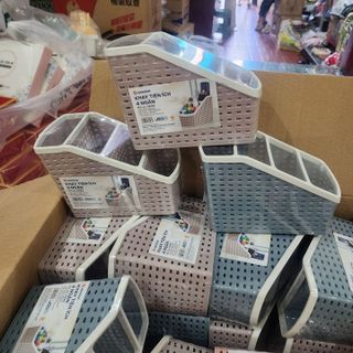 KHAY ĐỂ BÚT, ĐỒ DÙNG 4 NGĂN