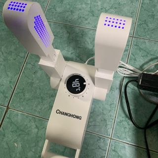 MÁY SẤY GIÀY, SẤY TẤT GIÚP KHÔ THOÁNG, KHỬ MÙI