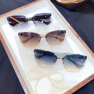 Kính mát nữ Trend Cánh Bướm