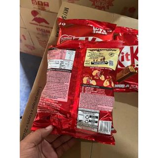 Bánh xốp phủ socola kitkat gói 204g (10 thanh x17g) date mới nhất