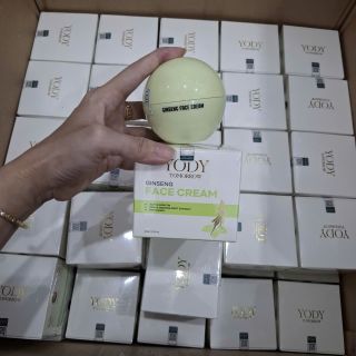 Kem dưỡng trắng da cao sâm nhung Phương Anh Yody