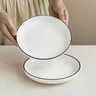 ĐĨA TRÒN SỨ ẢO SỌC VIỀN ĐEN SIZE 9 - 22CM (T40)