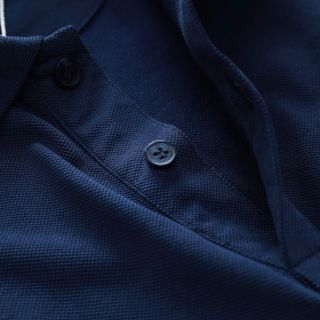 Polo nam.  Chất vải cá sấu cotton 2c mềm mịn, mặt vải mướt. Logo cá nhựa đồng màu vải.