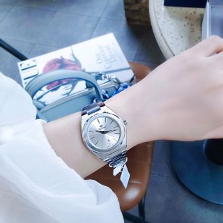 ĐỒNG HỒ COUPLE CHÍNH HÃNG FUNMEI F8035 DÂY THÉP BẠC FULLBOX TEM HÃNG