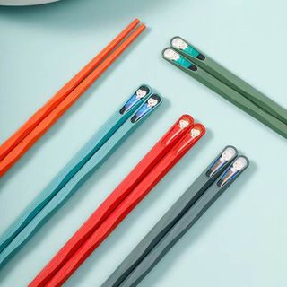 Bộ Đũa Ăn Cơm Gia Đình Sợi Thuỷ Tinh 5 Màu Kháng Khuẩn Không Mốc Chống Trơn Chịu Nhiệt Phong Cách Nhật Cao Cấp