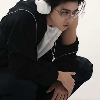 Kính Mắt Unisex Gọng Mảnh Phong Cách Luxury TT34