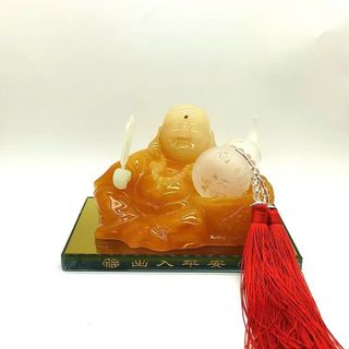 (BÁN SỈ) Tượng Ông Di Lặc Ngọc Đặt Taplo Ô Tô , Bàn Làm Việc Mang Lại May Mắn Cho Chủ Nhân - Vật Phong Thuỷ Trên Ô Tô khaihuyauto