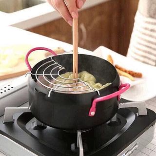 NỒI CHIÊN MINI 18CM KÈM VỈ GÁC CHỐNG DÍNH (T30)
