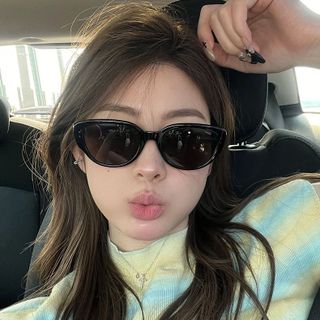 Kính Mắt Oval Nhỏ Cool Ngầu Style Y2K TT49