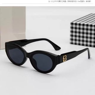 Kính Râm Nữ Vintage Đen Basic Dễ Phối Đồ TT47