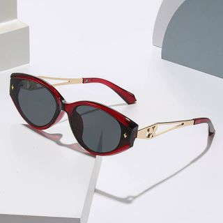 Kính Mắt Đỏ Rượu Cá Tính Cao Cấp TT80