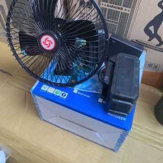 QUẠT TÍCH ĐIỆN XOAY PIN 10 CELL (T18)