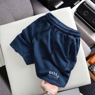 Short Wash Boss nam.  Thiết kế basic với bộ màu nam tính.  Chất vải nỉ cotton dày mịn mướt.