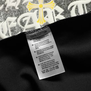 Mẫu áo thun CHROME HEARTS đang hot ss26. Logo in phồng.