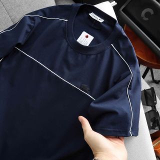 Áo thun nam Cotton 4 chiều xịn, sờ vào là thích.   Bo rip đồng màu, thiết kế basic.