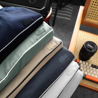 Áo thun nam Cotton 4 chiều xịn, sờ vào là thích.   Bo rip đồng màu, thiết kế basic.
