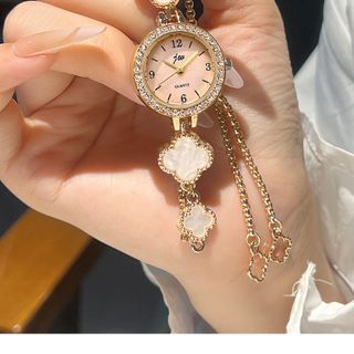 Đồng Hồ Nữ Clover Bracelet Sang Trọng ĐH28