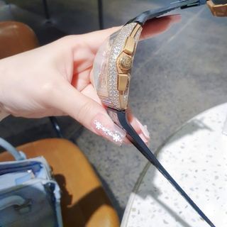 ĐỒNG HỒ NAM SIÊU CẤP FRANK DÂY DA VIỀN ĐÁ