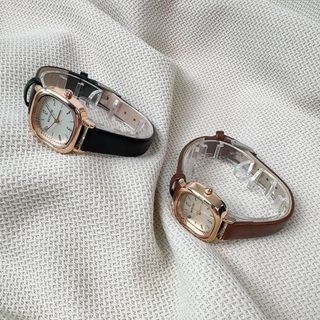 Đồng Hồ Nữ Mặt Vuông Rose Gold Elegant ĐH55