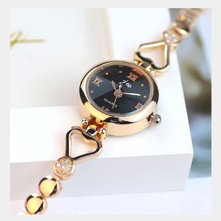 Đồng Hồ Nữ Lắc Tay Tiểu Thư Sang Trọng ĐH57