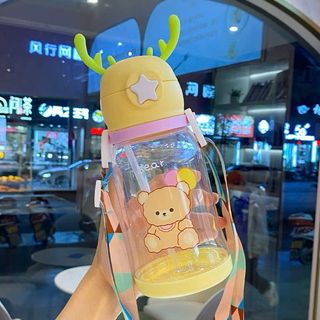 Bình nhựa đựng nước cho bé hình hươu 600ml