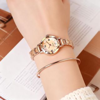 Đồng Hồ Nữ Quartz Dây Kim Loại Nhẹ Tay ĐH61