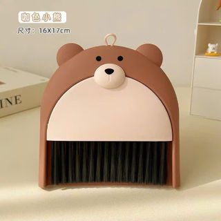 BỘ KI 3 CHÚ GẤU QUÉT DỌN BÀN HỌC Size (16x17)cm