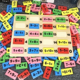 Đồ chơi Domino toán học bằng gỗ 110 chi tiết