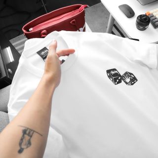 Áo Thun nam. Dòng vải cotton 100% 4 chiều mềm mịn, co giãn thấm hút mồ hôi tốt.