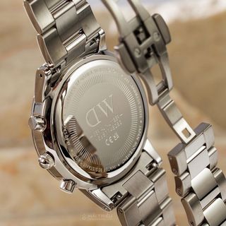 ĐỒNG HỒ NAM CAO CẤP D WELLINGTON ICONIC CHRONOGRAPH ONYXG DÂY THÉP CHRONOGRAP FULLBOX