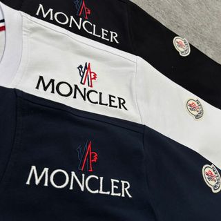 ÁO MONCLER THÊU VAI NAM.