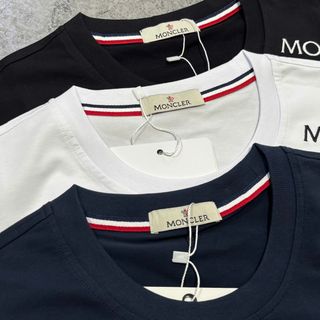 ÁO MONCLER THÊU VAI NAM.