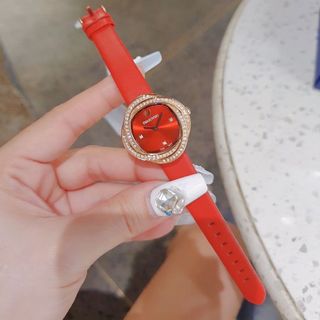 SĂN SALE MÙA HÈ ĐỒNG HỒ NỮ CAO CẤP SWAROKI  DÂY DA ĐỎ VIỀN ĐÁ