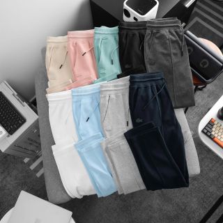 Jogger dài nam. Chất vải pique trẻ trung, dệt sợi 100% cotton thấm hút mồ hôi tốt.